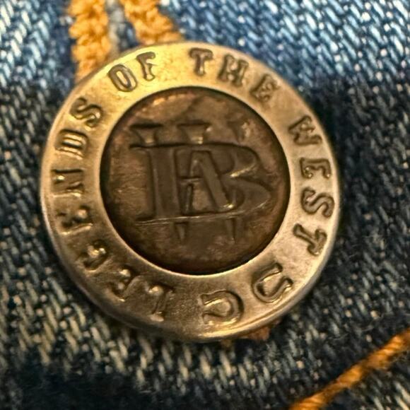 Vintage Kids Medium Warner Bros Cartoon Tasmanian Devil Outlaw Denim Jacket - Picture 15 of 16